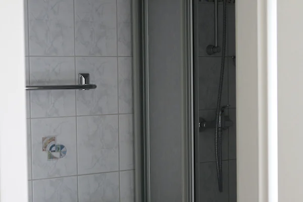 Badezimmer 2